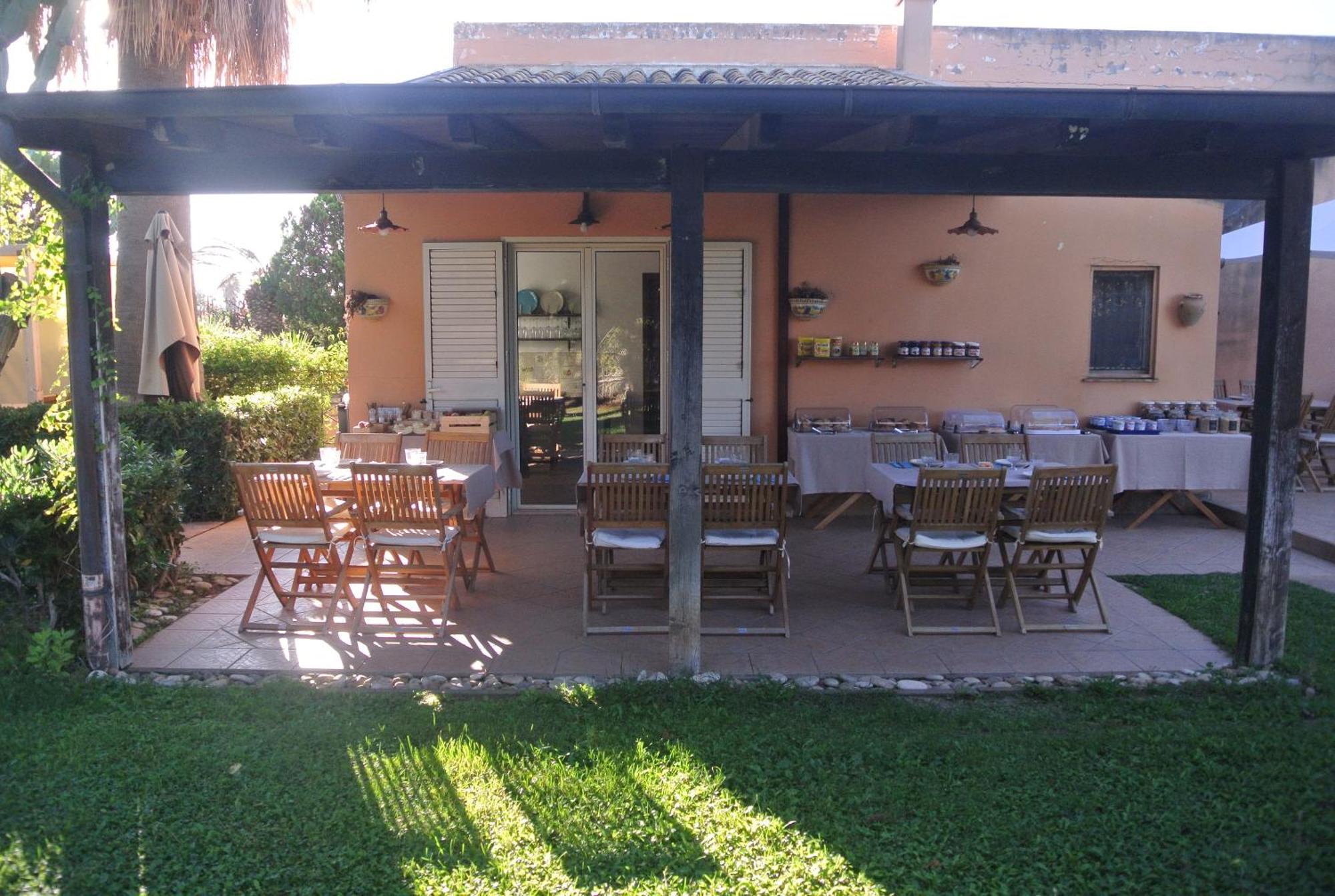 Villa Carlotta Resort San Leone Exterior photo